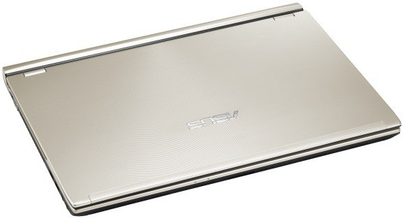 Asus U46 ultra-skinny 14 inch notebook runs wild on the streets of the UK