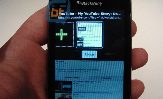 BlackBerry Bold 9800 slider - in photos