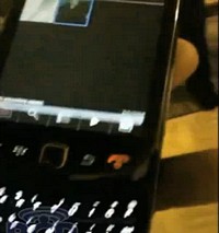 BlackBerry Bold slider phone gyrates in wobbly video