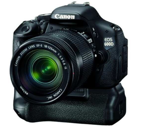 Canon EOS 600D offers 18MP and HD movies in budget package
