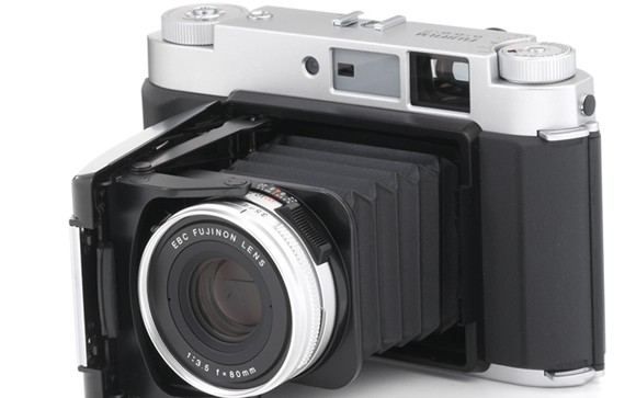 Fujifilm GF670 medium-format folding rangefinder camera hits the UK