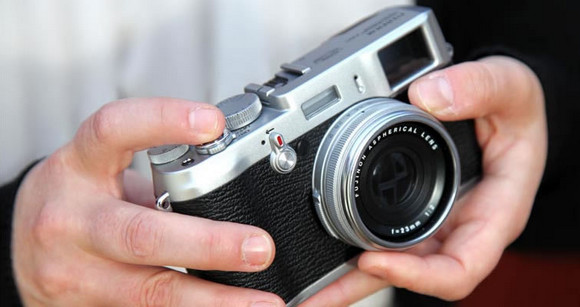 Fujifilm's stunning FinePix X100 camera - more details released