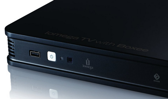 Iomega TV with Boxee starts shipping in the UK, offering onboard network storage