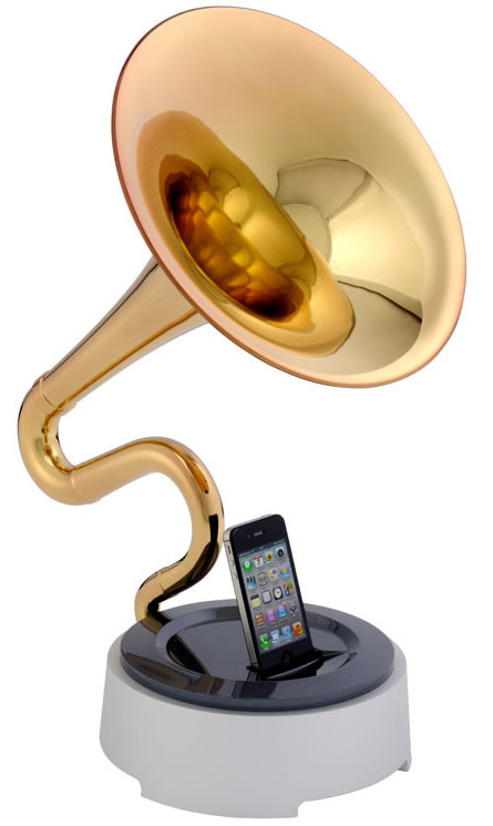 Preposterous horn-shaped iPhone dock released for rich idiots