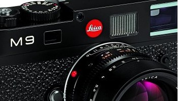 Leica M9 18MP digital rangefinder camera laughs in the face of the recession