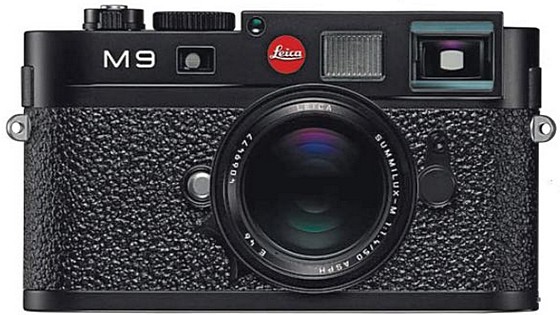 Leica M9 18MP digital rangefinder camera laughs in the face of the recession