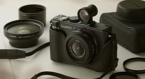 Panasonic Lumix LX3: #1 Best High End Compact of 2009