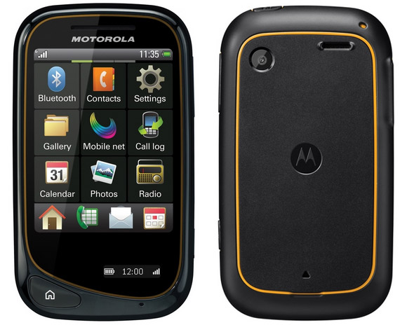 Motorola Wilder offers dual screen joy at a super budget price