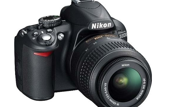 Nikon D3100 SLR - now with £40/€50 cashback