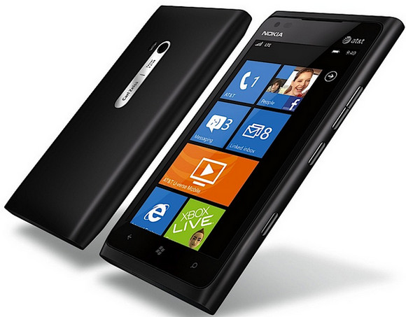 Nokia Lumia 900 - 4.3-inch AMOLED, 4G LTE running Windows Phone 7.5 (Mango) 