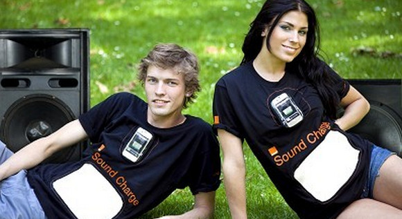 Glastonbury revellers risk ridicule with Orange's recharging t-shirt
