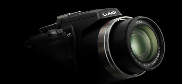 Panasonic Lumix DMC-FZ100 - our king of the superzooms for the summer