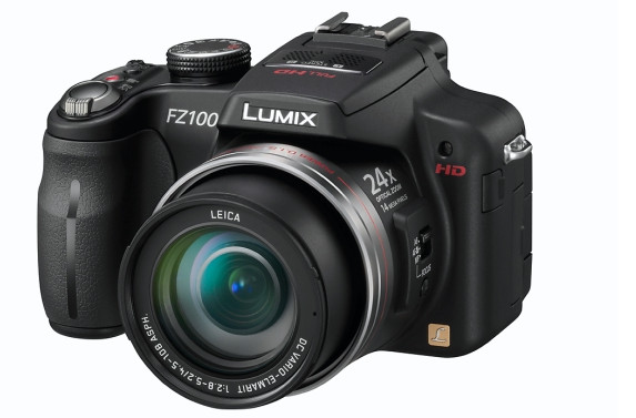 Panasonic Lumix DMC-FZ100 - our king of the superzooms for the summer