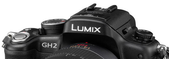 Panasonic Lumix GH2 adds touchscreen and 3D