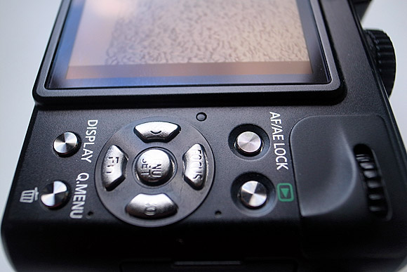 Panasonic Lumix LX5 compact, full review and specs