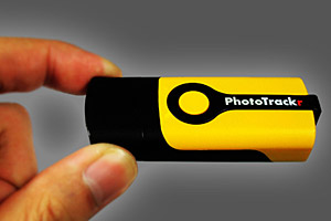PhotoTrackr Mini GPS for photographers