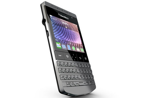 Porsche Design P'9981 BlackBerry Por Homme - beastly macho design stuck on a Blackberry