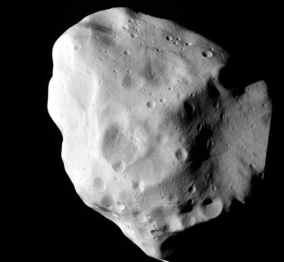 Rosetta’s spacecraft sends back incredible asteroid photos