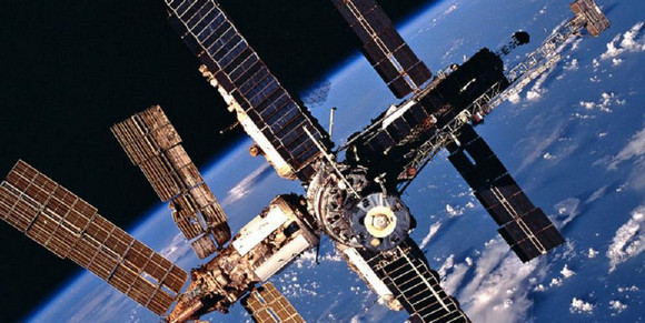 International Space Station: ten years of human habitation powered by ThinkPads