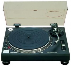 Technics turntables set to continue, despite rumours