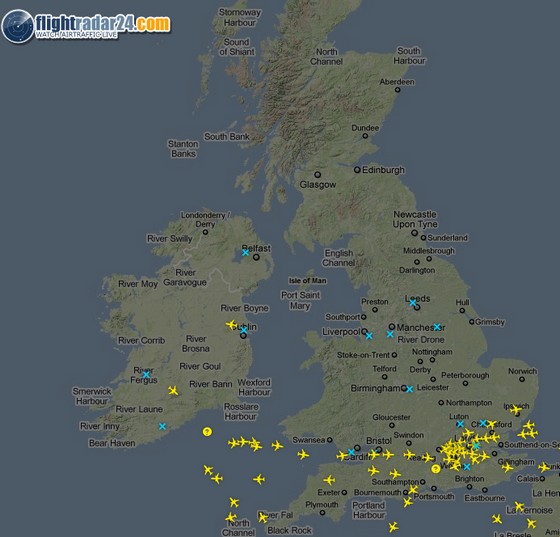 Watch live as aircraft empty the UK skies to escape volcanic ash eruption