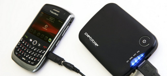 Veho Pebble 5000mAH Portable Battery Pack Charger.