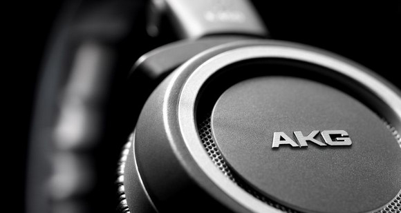 The best headphones you can buy for around £100: AKG and Grado Old school headphones seem to be enjoying something of a revival, with all sorts of hip names putting out heavily branded (and often comically oversized) headphones. If in-ear ‘phones aren’t your...