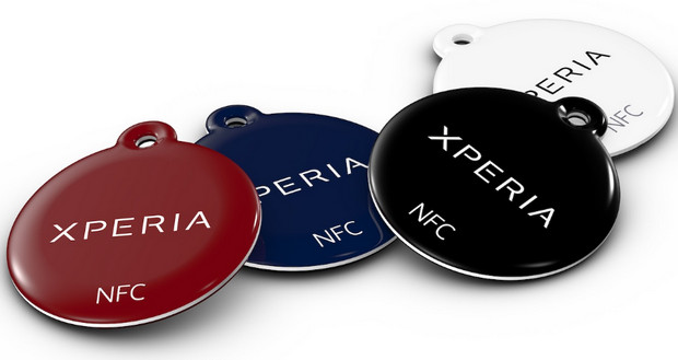 Sony Xperia sola offers floating touch interface and nifty NFC tags