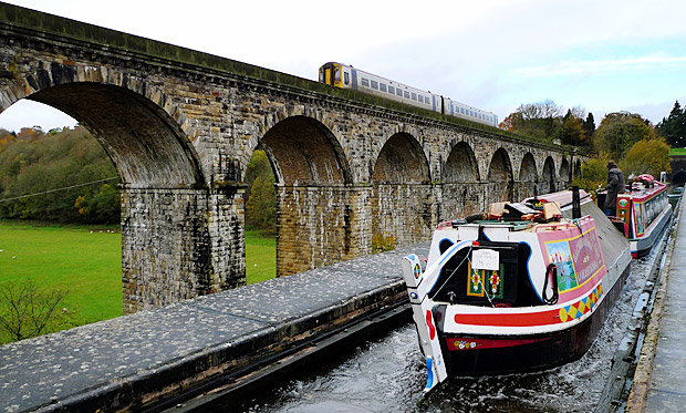 Google Maps to offer route details on UK canals, rivers and waterways