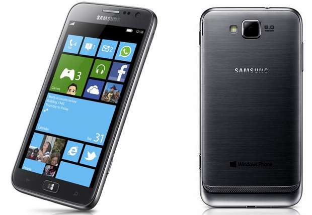 Samsung ATIV S Windows Phone 8 smartphone packs 4.8 inch screen
