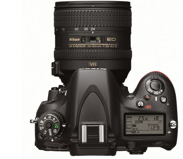 Nikon D600 24MP becomes Nikon's smallest, lightest, cheapest full-frame DSLR ever