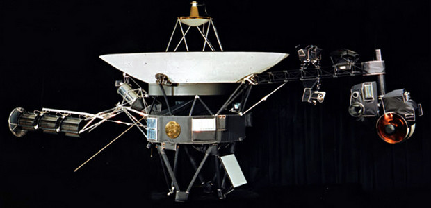 Voyager 1 becomes the first spacecraft to leave the solar system