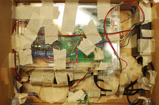 Hidden camera records the path of a package using an Arduino powered camera