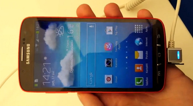 Samsung Galaxy S4 Active rugged, waterproof phone appears in video leak