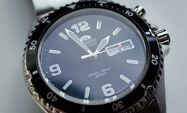 Orient Mako CEM65001B review - a sleek, great value, automatic divers watch