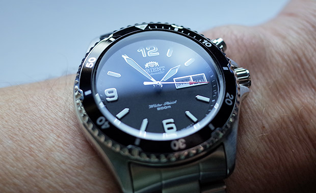 Orient Mako CEM65001B review - a sleek, great value, automatic divers watch