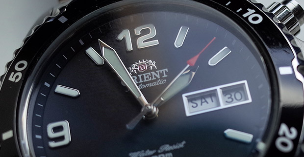 Orient Mako CEM65001B review - a sleek, great value, automatic divers watch