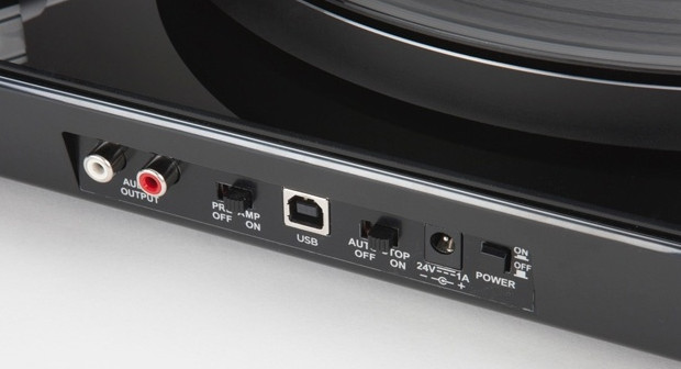 Lenco L-175 USB turntable serves up retro vinyl styling with USB port