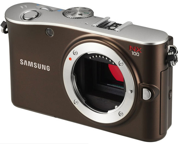 Samsung NX100 mirrorless, high quality, compact=