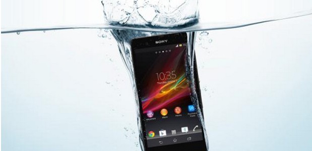 Sony Xperia Z bath-friendly 13MP flagship smartphone on Three network