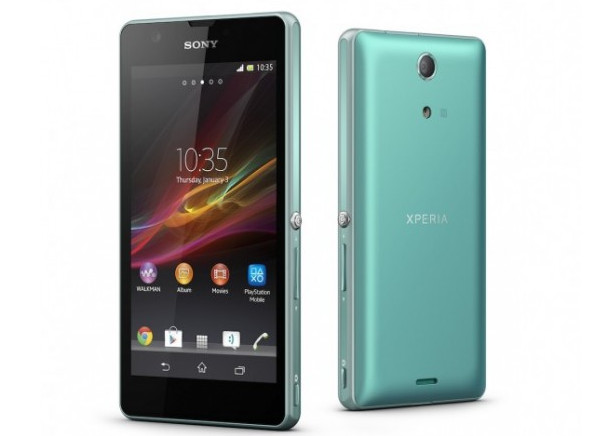 Sony Xperia ZR struts its stuff with 4.6-inch screen, waterproofing and 13MP camera